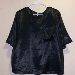 Shiny black boxy tee ((Make me an offer))